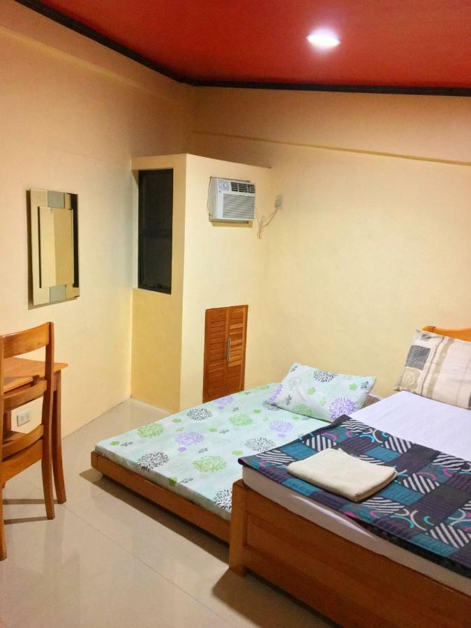 Fully Ac 3br House For 8pax Near Airport And Sm With 100mbps Wifi Holiday home
